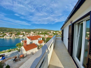 Villa Marina with a private swimming pool right by the sea